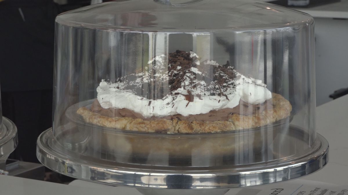 Molly's Mile High Chocolate Pie
