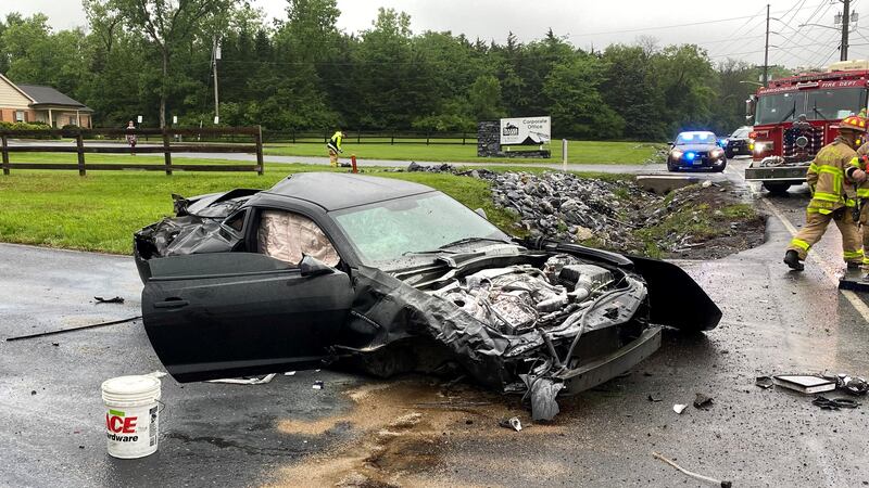 Harrisonburg PD investigates rollover crash involving juveniles